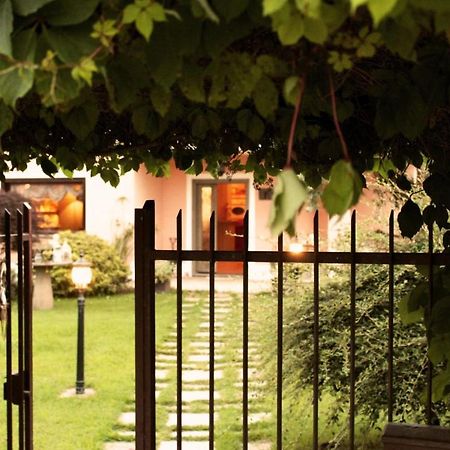 Un Sorriso Sul Viso Villa Martiniana Po Exterior photo