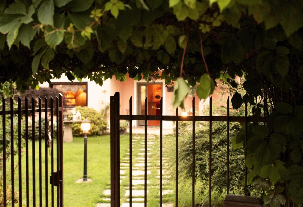 Un Sorriso Sul Viso Villa Martiniana Po Exterior photo